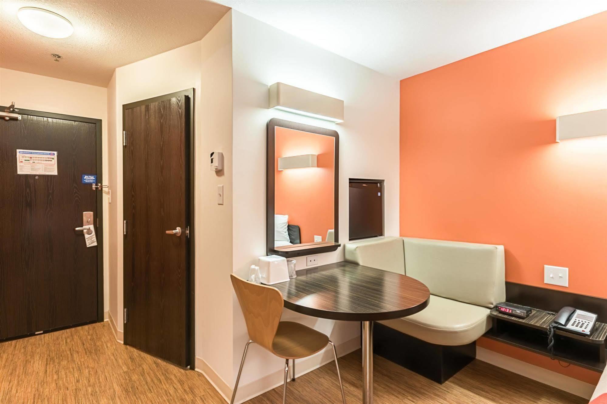 Motel 6-Moosomin, Sk المظهر الخارجي الصورة